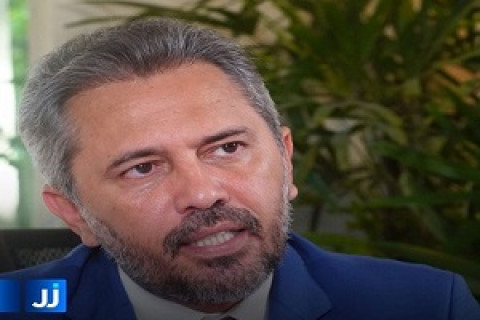 CRITICOU A APROXIMAÇÃO DO PEDETISTA COM A DIREITA